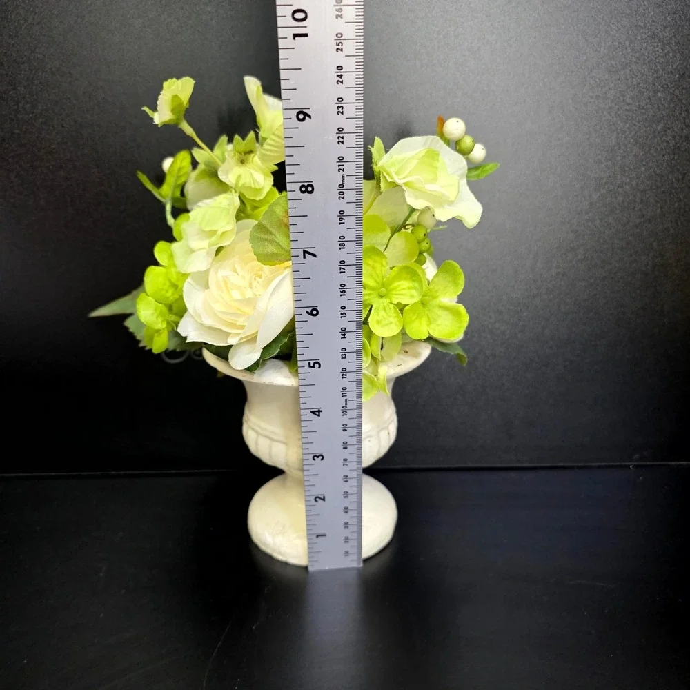 Unbranded Floral Arrangement Unisex Small White Green Faux Rose Hydrangea Urn